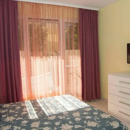 Стилен Апартамент На Свети Влас Appartement